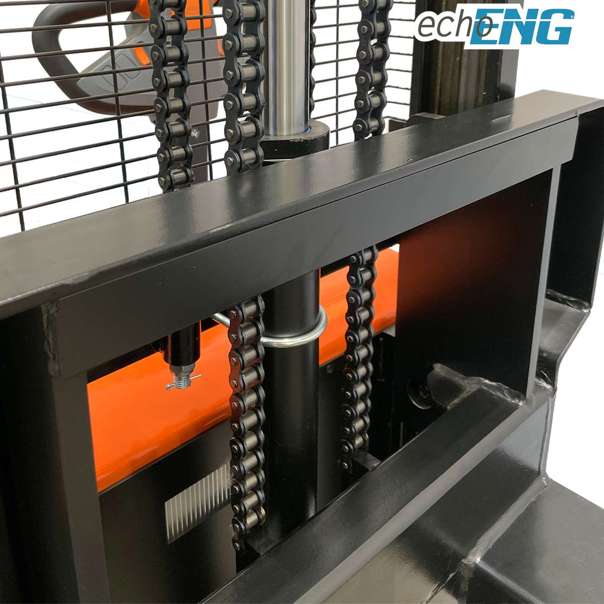 Transpallet sollevatore elettrico per pallet 1600mm 1500kg - ENG PRO MA SL EL16