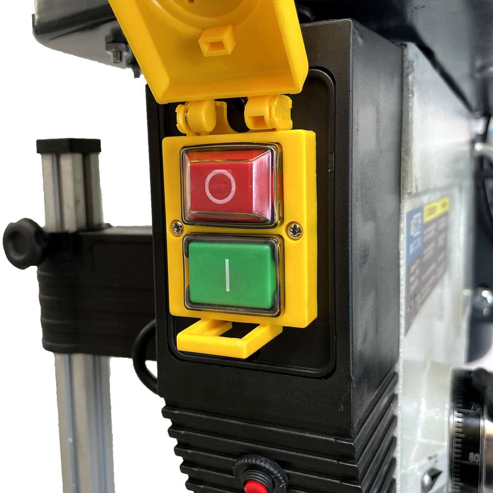 Trapano a colonna con trasmissione a cinghia 32mm 400V/3Ph - ENG PRO MA TC C32B